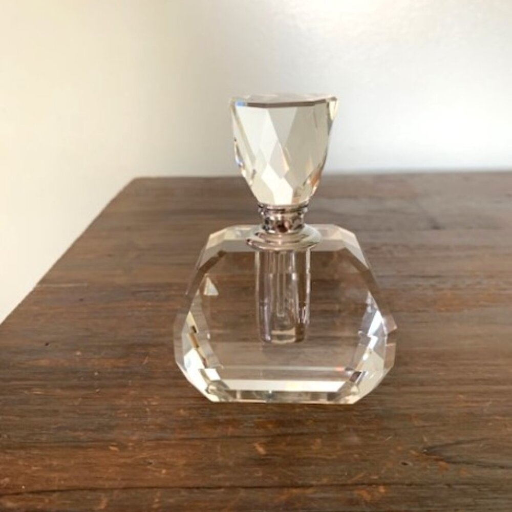 Mikasa "Crosby" Crystal Perfume Bottle - Picture 3 of 7